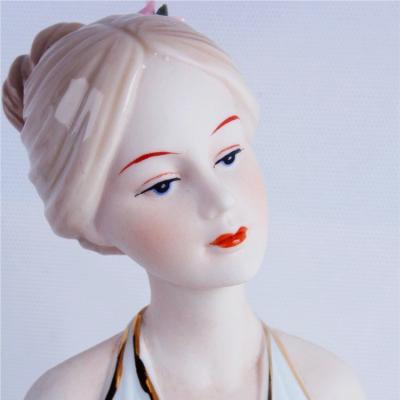 TƯỢNG CÔ GÁI XÁCH GIỎ HOA VÀ CHÚ CÚN - SP TRANG TRÍ NHÀ CỬA CAO CẤP
